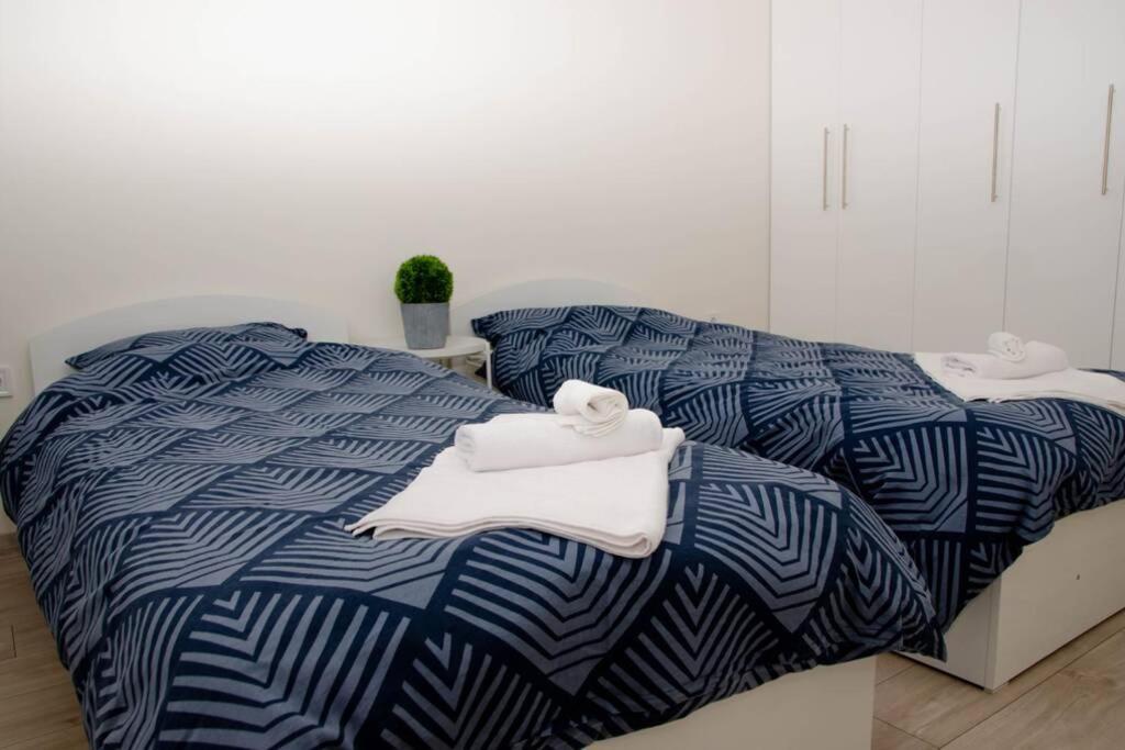 Super Luxurious & Spacious Designer Apartment. 스타라 자고라 외부 사진