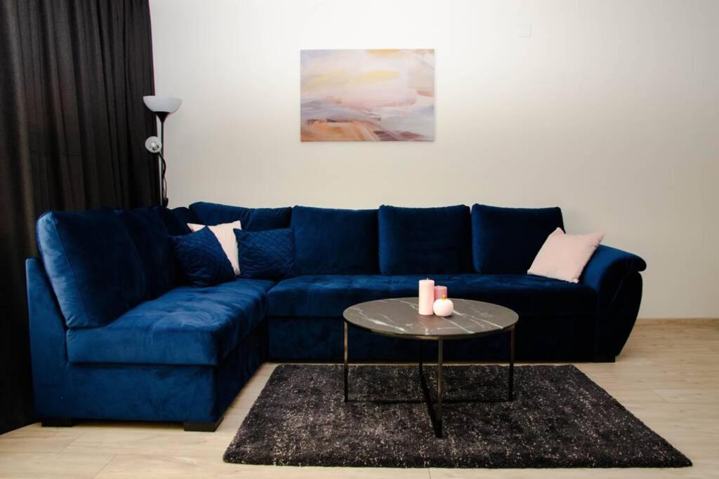 Super Luxurious & Spacious Designer Apartment. 스타라 자고라 외부 사진