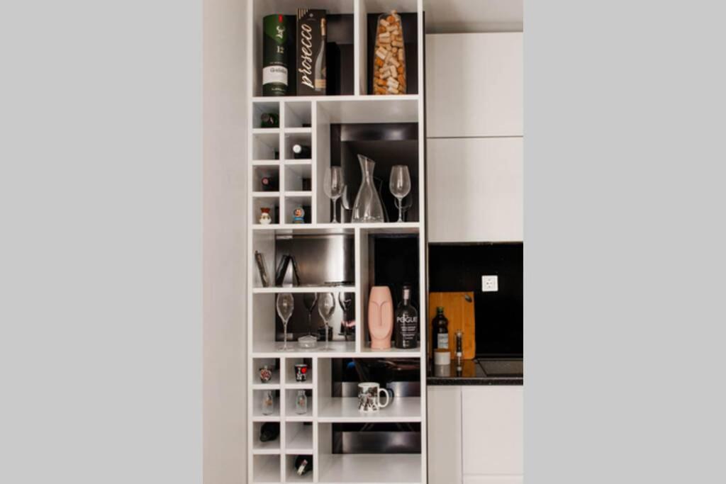 Super Luxurious & Spacious Designer Apartment. 스타라 자고라 외부 사진